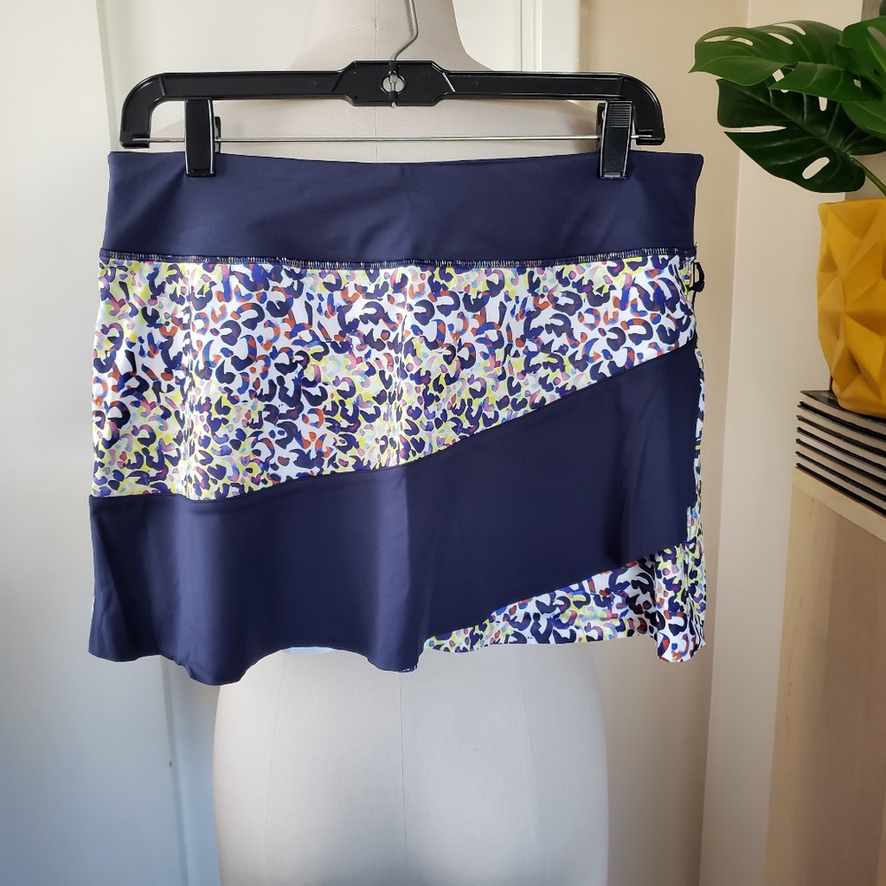 FILS Active Tennis Skort Size Medium NEW!